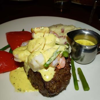 The Keg Steakhouse + Bar - Sirloin Oscar - Steakhouses Near Me - Toronto, Ontario