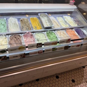 Saffron And Rose - Display case - Ice Cream & Frozen Yogurt Near Me - Del Mar, California Saffron And Rose - Display case - Ice Cream & Frozen Yogurt Near Me - Del Mar, California