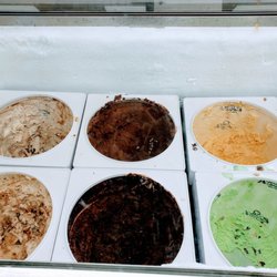 The Old 27 Ice Cream Shop