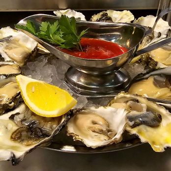 Sotto Mare - Dozen West Coast oysters, $2 each, bargain. - Seafood Near Me - San Francisco, California Sotto Mare - Dozen West Coast oysters, $2 each, bargain. - Seafood Near Me - San Francisco, California