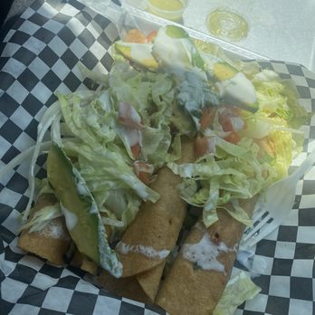 Taqueria Tacontento - Food Trucks Near Me - Austin, Texas Taqueria Tacontento - Food Trucks Near Me - Austin, Texas