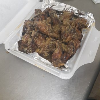 Dee Jay’s - Garlic parm wings - Barbeque Near Me - Cheektowaga, New York Dee Jay’s - Garlic parm wings - Barbeque Near Me - Cheektowaga, New York