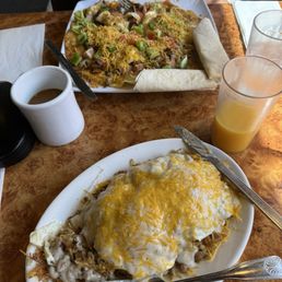 Full Huevos de King Chef and half The Grump