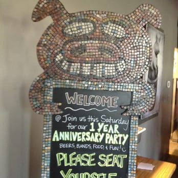 Pig Minds Brewing - Super cute signage - Brewpubs Near Me - Machesney Park, Illinois Pig Minds Brewing - Super cute signage - Brewpubs Near Me - Machesney Park, Illinois