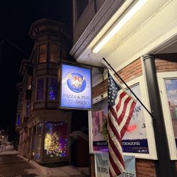Sunny & Jillian's Pizza & Pub - Outside