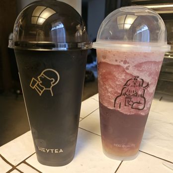 Heytea - Cloud Mulberry Strawberry (Left) and Crisp Grape Boom (Right) - Bubble Tea Near Me - Monterey Park, California