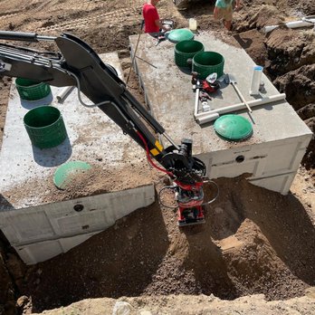 Construction McLab - Septic Services Near Me