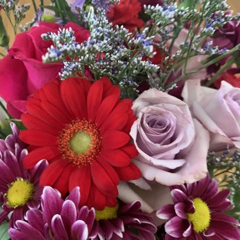 Bridgewater Florist - Dirty roses that aren't cleaned properly - Florists Near Me - Bridgewater, Massachusetts Bridgewater Florist - Dirty roses that aren't cleaned properly - Florists Near Me - Bridgewater, Massachusetts