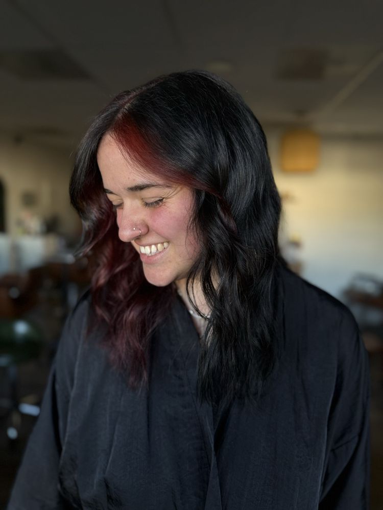 Hair By Avery Logo
