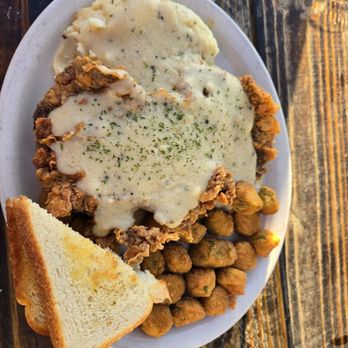 Pat's Place - Chicken fried steak, mash, okra, toast - American Near Me - New Braunfels, Texas
