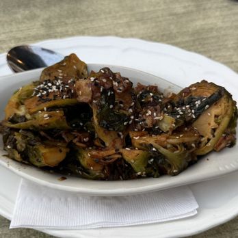 Mad Chef Kitchen And Bar - Dragon Brussels (spicy) - New American Near Me - Ellicott City, Maryland