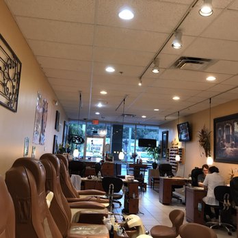 Lili Nails - Massage chairs - Nail Salons Near Me - Tampa, Florida Lili Nails - Massage chairs - Nail Salons Near Me - Tampa, Florida