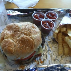 Braum's Ice Cream and Dairy Store - Jalapeño pepperjack combo for $6.57