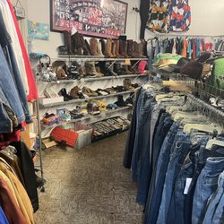 Sac's Thrift Avenue