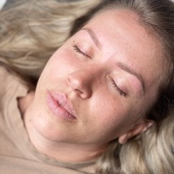 Inspire Beauty - Brow Wax Maintenance
