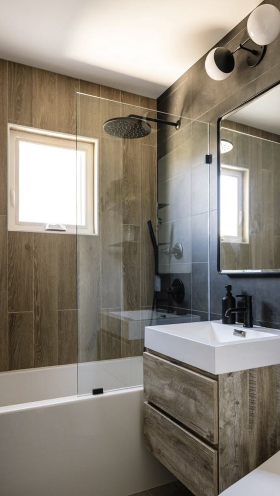 Slide of Hard Hat & Hammer