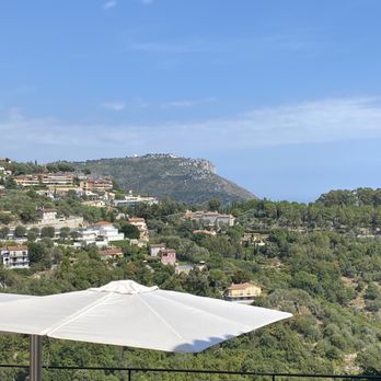 Deli' - Salad Near Me - Èze, 06