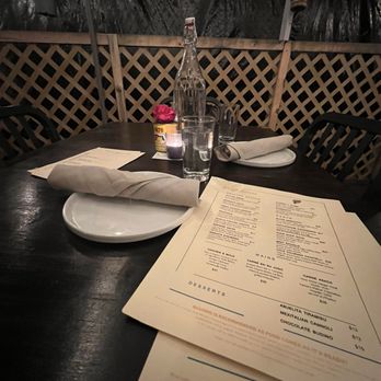 Amiga Amore - Outdoor - Italian Near Me - Los Angeles, California Amiga Amore - Outdoor - Italian Near Me - Los Angeles, California