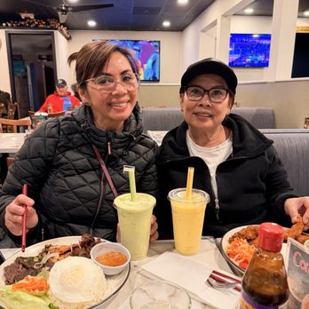 Da Nang Tourane Vietnamese - Avocado and mango drink - Vietnamese Near Me - Antioch, California