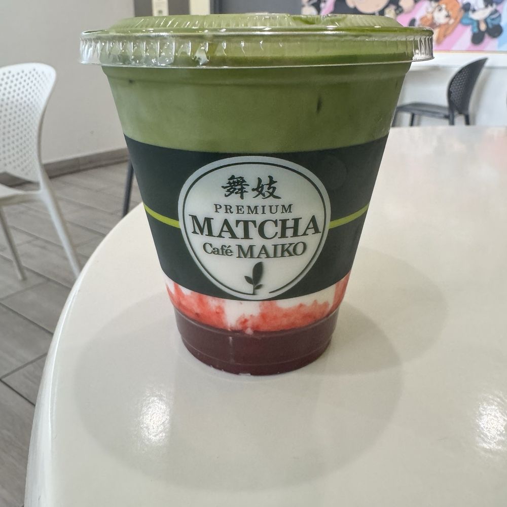 Matcha Café Maiko - Strawberry Matcha Latte - Bubble Tea Near Me - Boston, Massachusetts Matcha Café Maiko - Strawberry Matcha Latte - Bubble Tea Near Me - Boston, Massachusetts