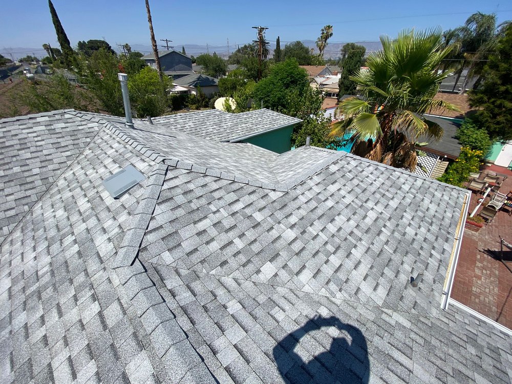 Slide of Lawsons Roofing