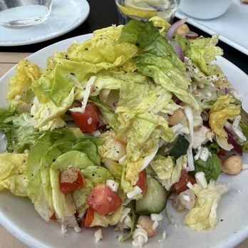 Ugo - Ensalada de mama - Italian Near Me - Culver City, California Ugo - Ensalada de mama - Italian Near Me - Culver City, California