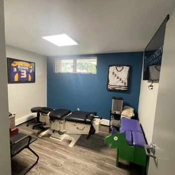 Cold Spring Chiropractic - Room 3 - Chiropractors Near Me - Syosset, New York