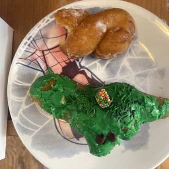 OMG Donuts - Dinosaurs! - Donuts Near Me - Arvada, Colorado