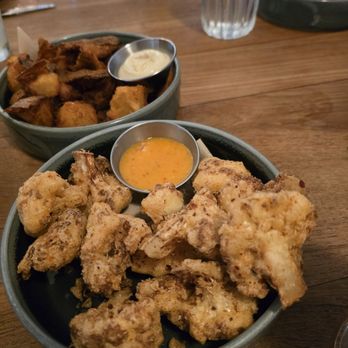 Lanai City Grill - Deep fried cauliflower with a tasty remoulade-like sauce with a kick. - New American Near Me - Lanai City, Hawaii