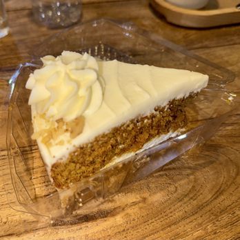 Noti Speciality Coffee Roasters - Carrot cake - Coffee Roasteries Near Me - Palma, PM Noti Speciality Coffee Roasters - Carrot cake - Coffee Roasteries Near Me - Palma, PM