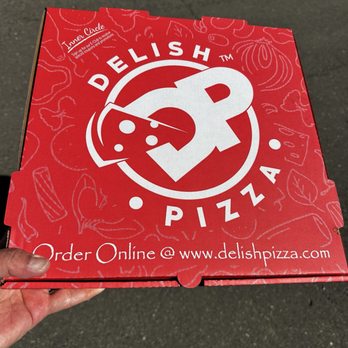 Delish Pizza - Pizza Near Me - Davis, California