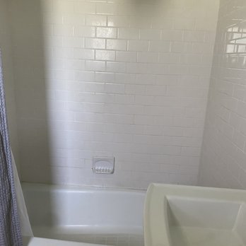 Powhatan Motel - Tub - Hotels Near Me - Pocahontas, Illinois Powhatan Motel - Tub - Hotels Near Me - Pocahontas, Illinois
