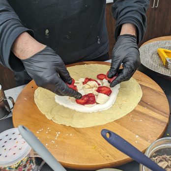 Crepology - Vanilla Bean creme, strawberry and banana crepe - Creperies Near Me - Frankfort, Illinois