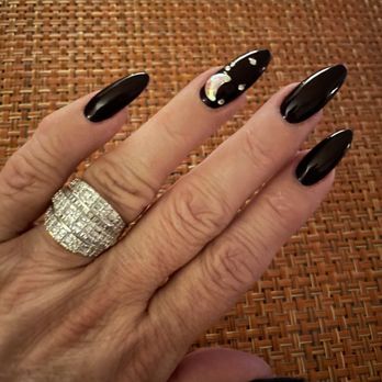 Q Nails Salon - Halloween Nails! Lily always does an amazing job! - Waxing Near Me - San Diego, California Q Nails Salon - Halloween Nails! Lily always does an amazing job! - Waxing Near Me - San Diego, California