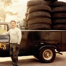 Dale's Tire - Dale back with his 1986 service truck loaded down