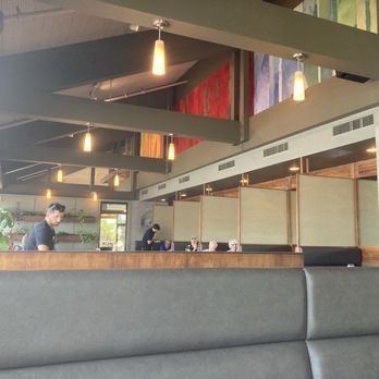 Riverside - View of dining area - New American Near Me - Hood River, Oregon Riverside - View of dining area - New American Near Me - Hood River, Oregon