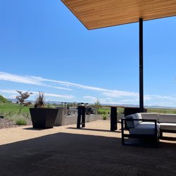 Alton Wines - Beautiful view!