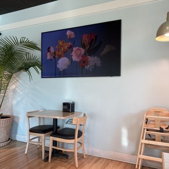 Eurasian Bistro - Inside - Vietnamese Near Me - Pensacola, Florida