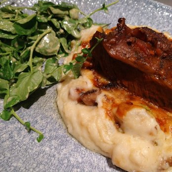 Ale & Compass Restaurant - Spare rib and mashed potato - American Near Me - Orlando, Florida