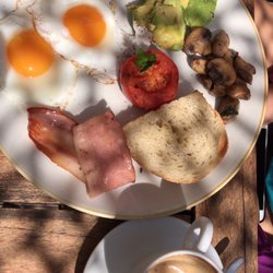 Mumak - Fried eggs plate