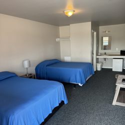 Shell Motel - CALL 979-216-8471 FOR RESERVATIONS