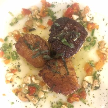 Humble Wine Bar - Seared scallops - Wine Bars Near Me - Lakewood, Ohio Humble Wine Bar - Seared scallops - Wine Bars Near Me - Lakewood, Ohio