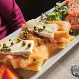Salmon toast