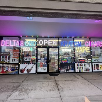 ST CLAIRSVILLE SMOKE & VAPE - Updated May 2026 - 36 Photos - 50639 Valley  Plaza Dr, Saint Clairsville, Ohio - Tobacco Shops - Phone Number
