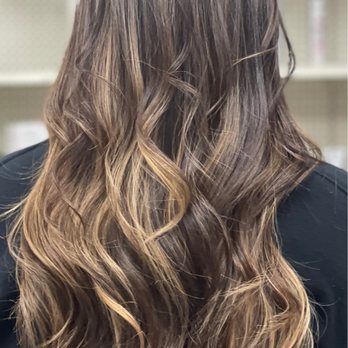 Taylor Salon - Hair Salons Near Me - Tracy, California