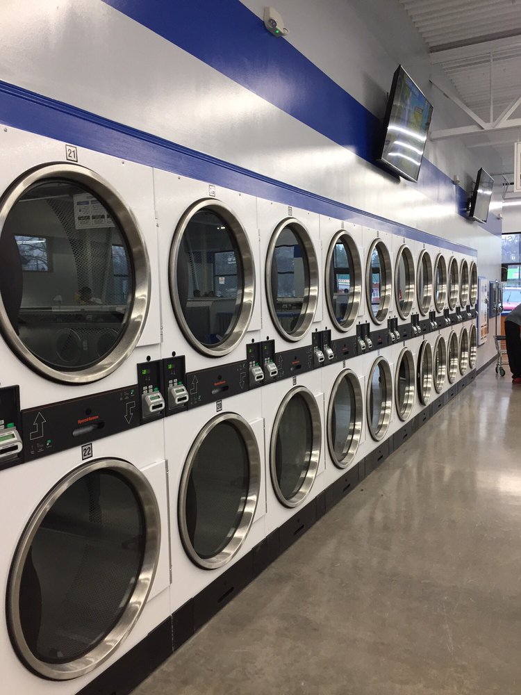 BUZZ THRU LAUNDROMAT 2606 Broad Rock Blvd, Richmond, Virginia