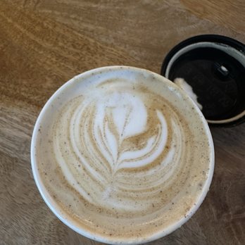 Platform 909 - hot latte with cinnamon - Coffee & Tea Near Me - Chino Hills, California Platform 909 - hot latte with cinnamon - Coffee & Tea Near Me - Chino Hills, California