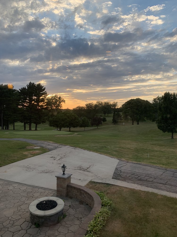 DARLINGTON GOLF & COUNTRY CLUB Updated August 2024 24 Photos