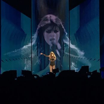 Spectrum Center - Selena Gómez. Amazing Night. - Stadiums & Arenas Near Me - Charlotte, North Carolina