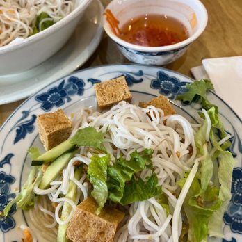 A Dong - Serving of tofu vermicelli bowl - Vietnamese Near Me - Selma, Texas